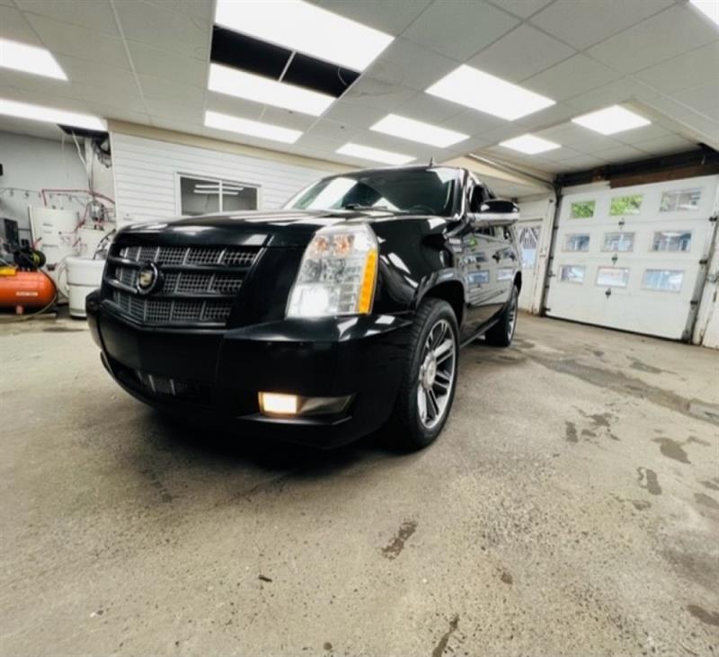 2013 Cadillac Escalade