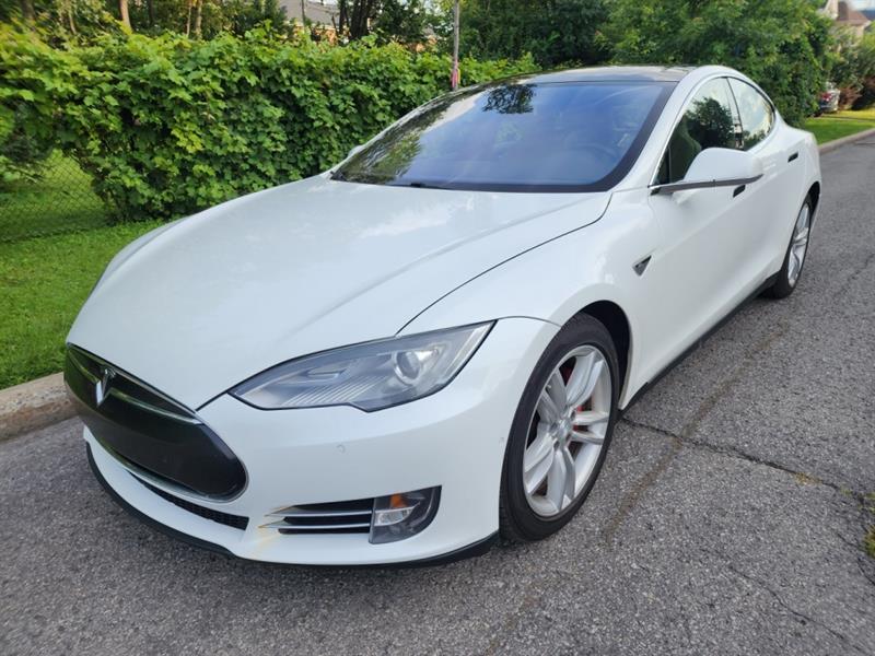 2015 Tesla Model S